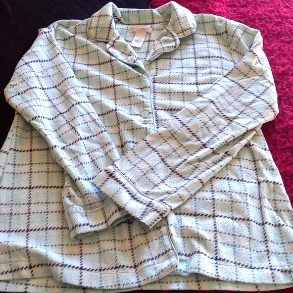 2 piece warm comfy pj's - Picture 5 of 6